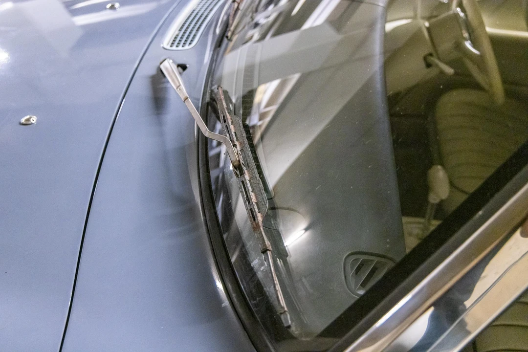 1991 Nissan Figaro - Image 14 of 31