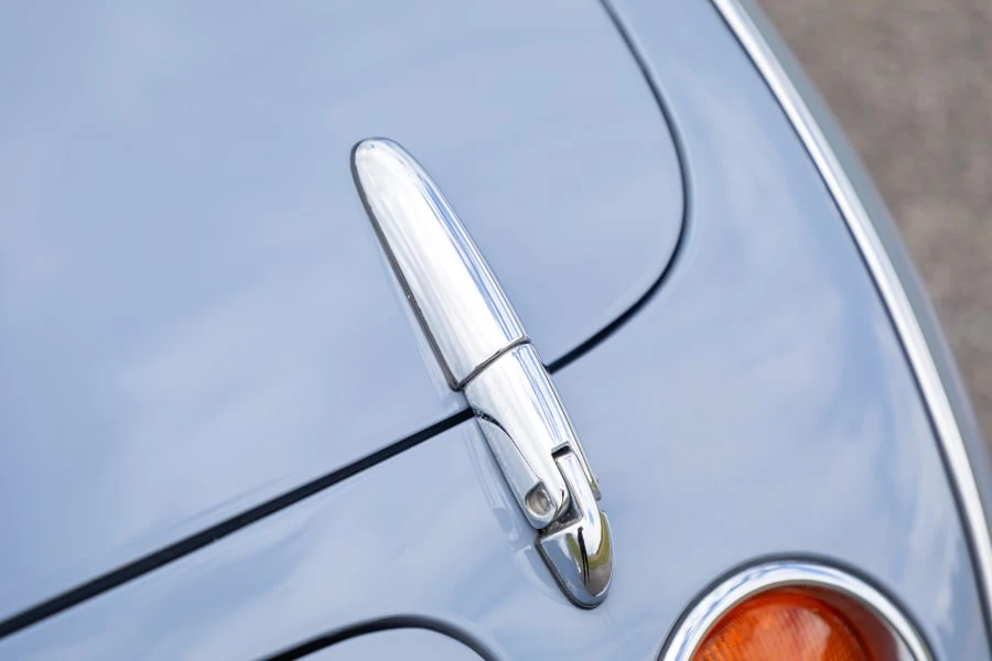 1991 Nissan Figaro - Image 8 of 30
