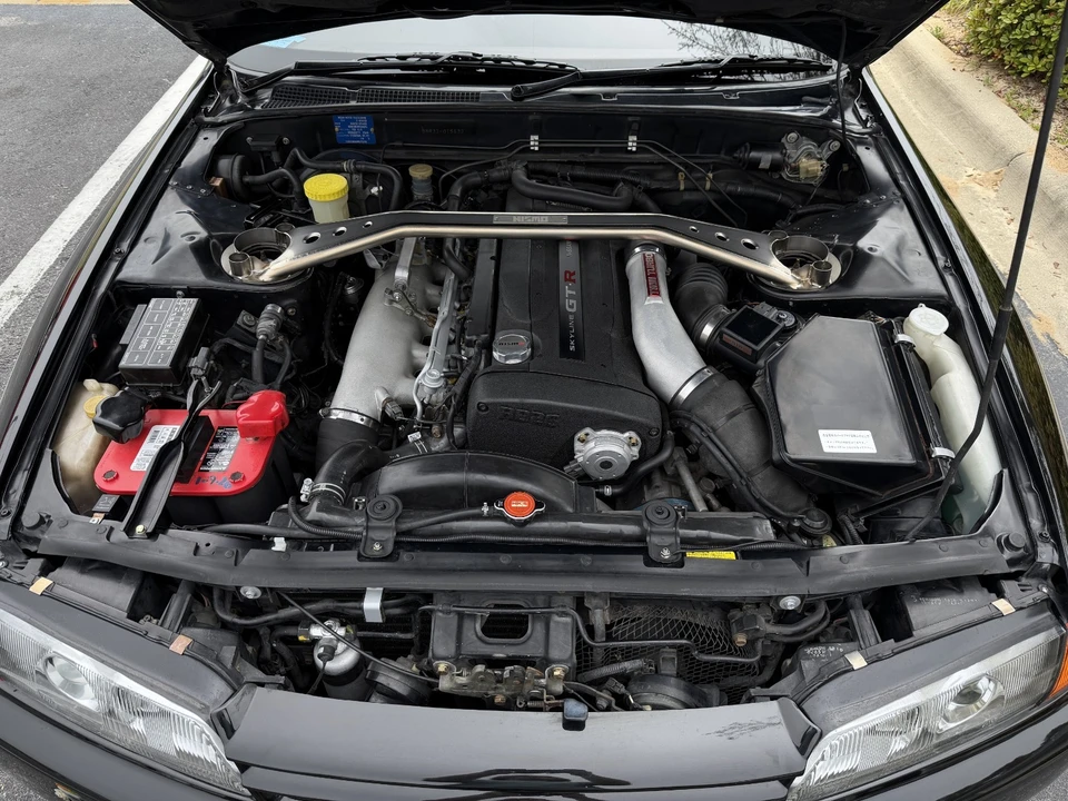 1991 Nissan R32 Skyline GT-R 8th Gen - Image 17 of 31