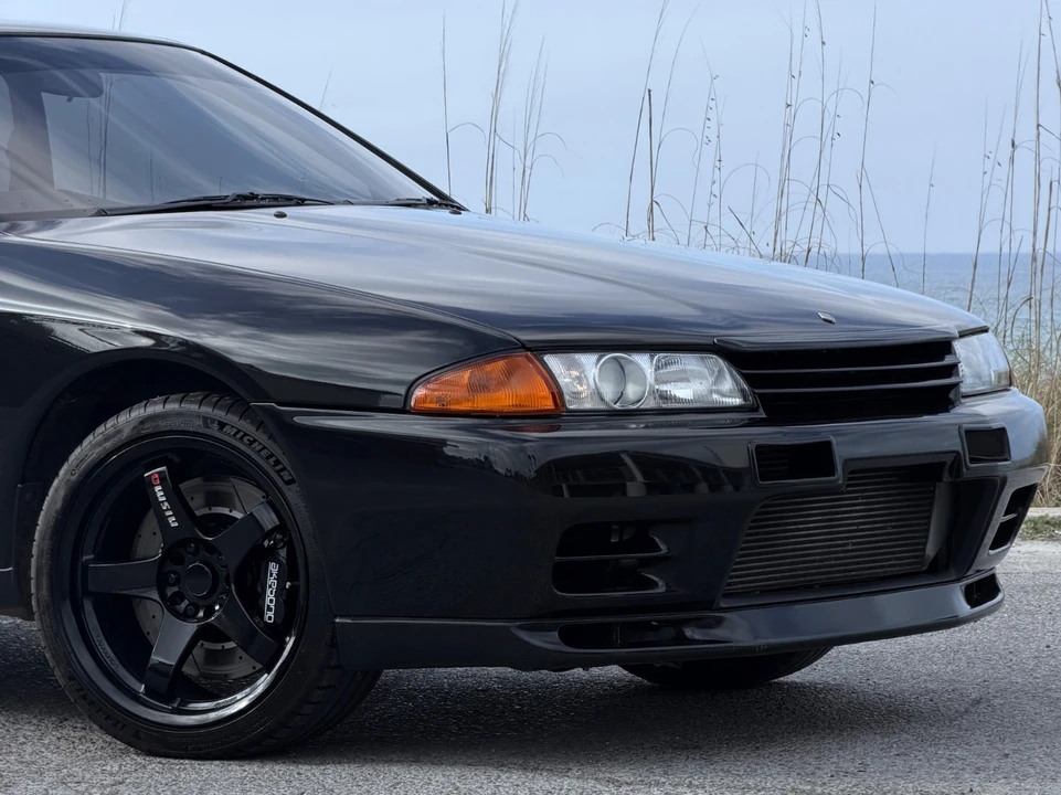 1991 Nissan R32 Skyline GT-R 8th Gen - Image 8 of 31