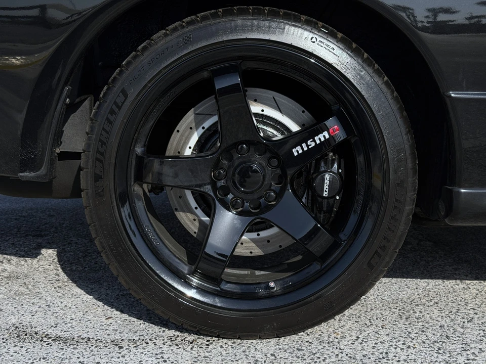 1991 Nissan R32 Skyline GT-R 8th Gen - Image 14 of 31