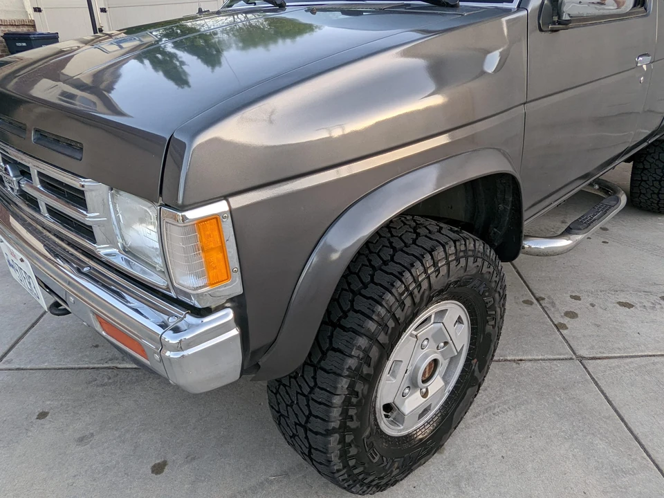 1991 Nissan Frontier - Image 18 of 31