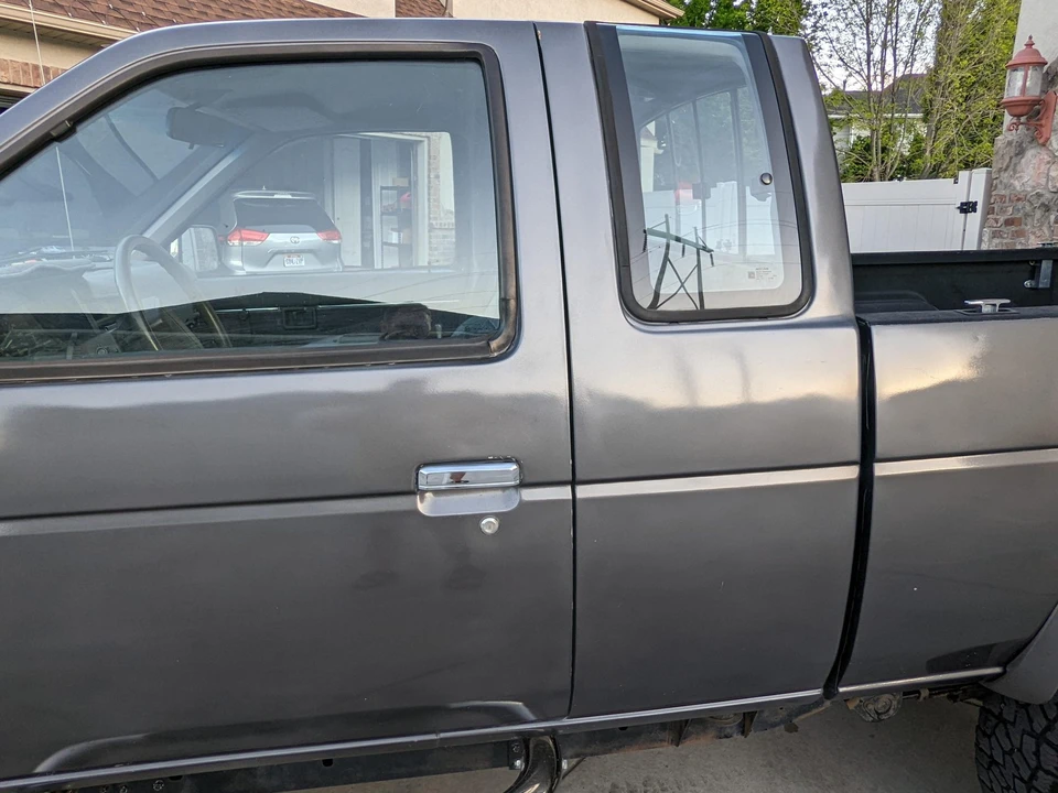 1991 Nissan Frontier - Image 19 of 31