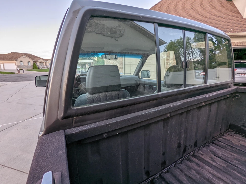 1991 Nissan Frontier - Image 21 of 31