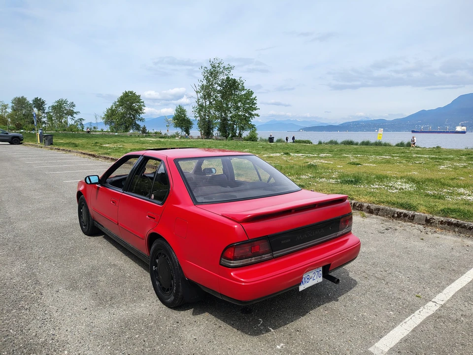 1991 Nissan Maxima 3rd Gen - Image 9 of 31