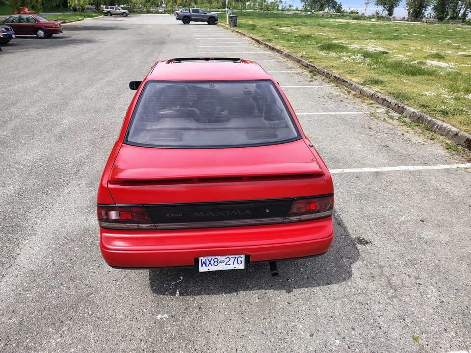 1991 Nissan Maxima 3rd Gen - Image 10 of 31