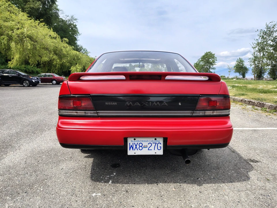 1991 Nissan Maxima 3rd Gen - Image 11 of 31