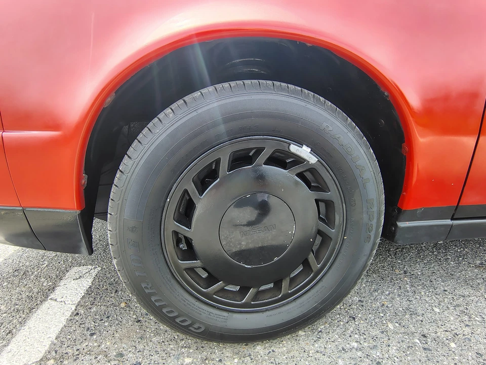 1991 Nissan Maxima 3rd Gen - Image 24 of 31