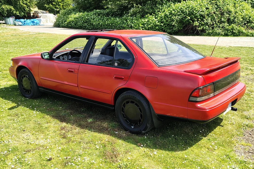 1991 Nissan Maxima 3rd Gen - Image 4 of 31