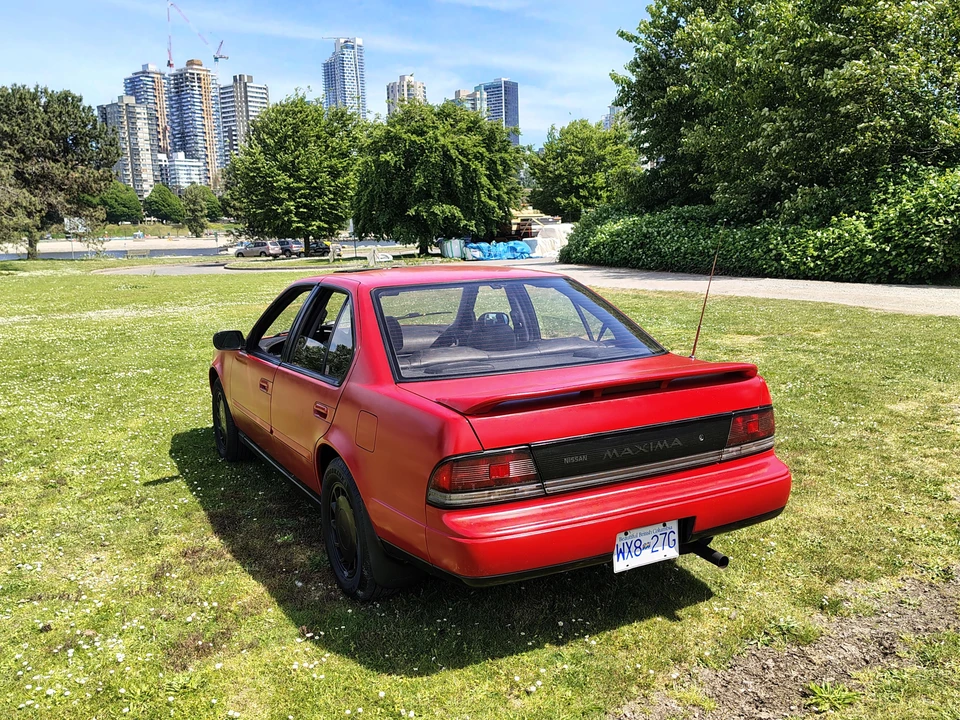 1991 Nissan Maxima 3rd Gen - Image 12 of 31