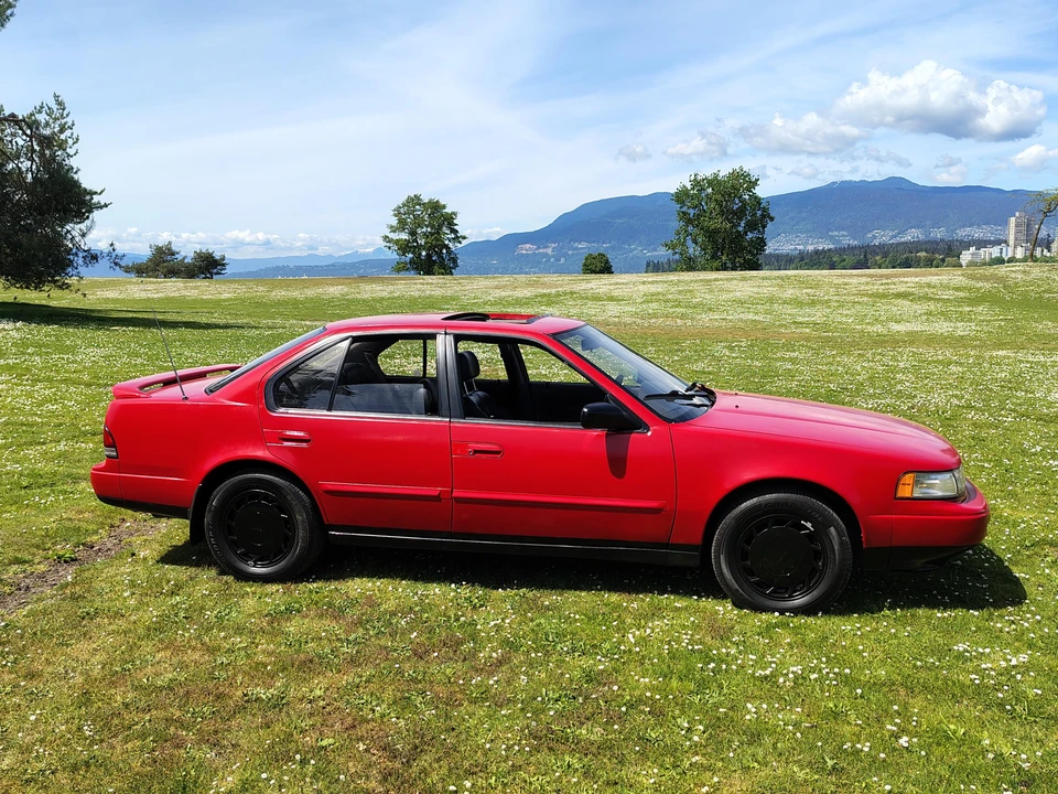 1991 Nissan Maxima 3rd Gen - Image 17 of 31