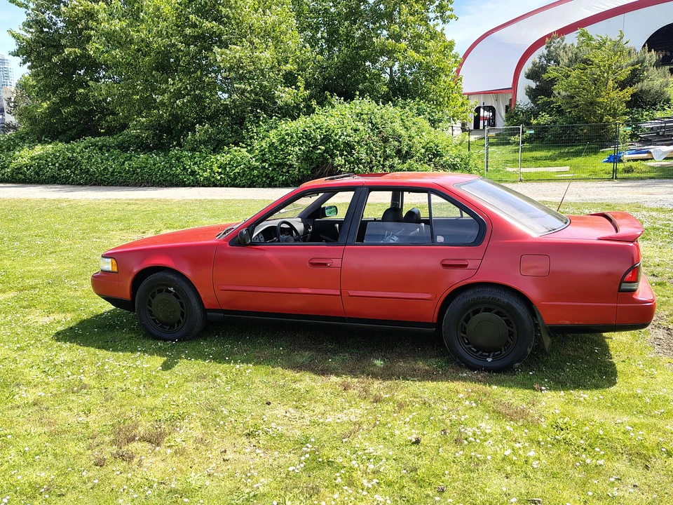 1991 Nissan Maxima 3rd Gen - Image 10 of 31