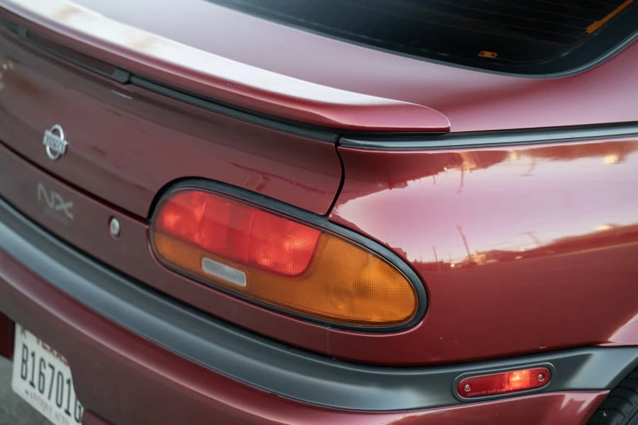 1991 Nissan - Image 12 of 31