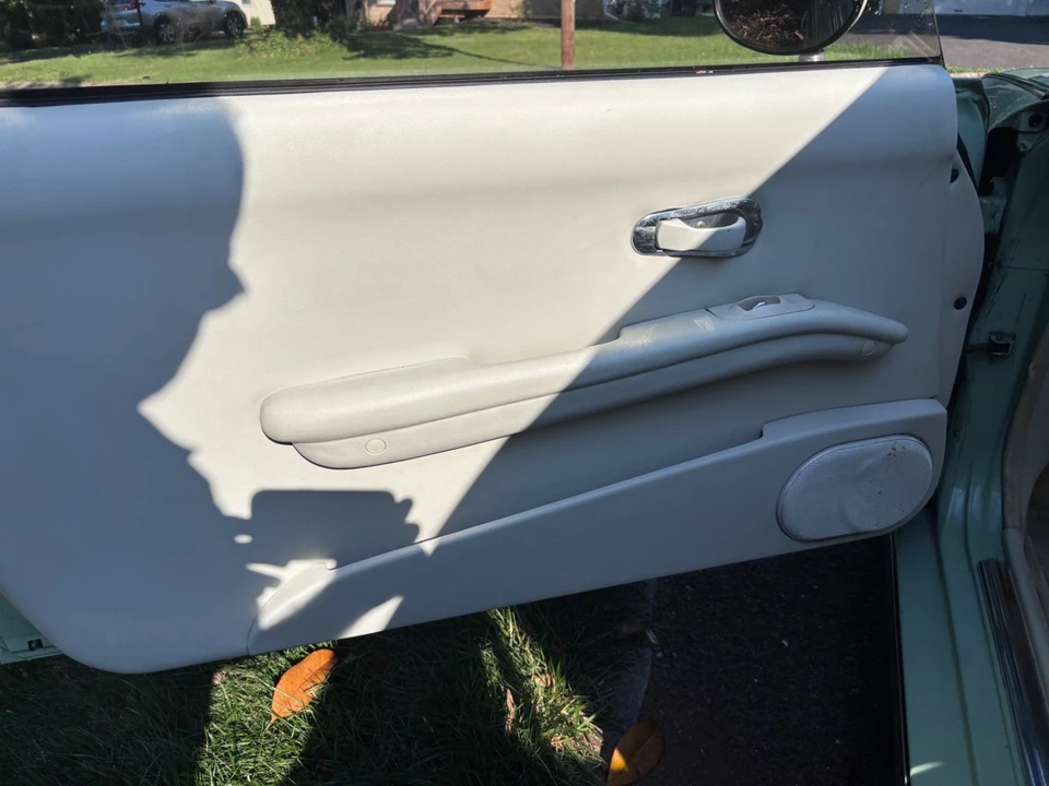 1991 Nissan - Image 12 of 28