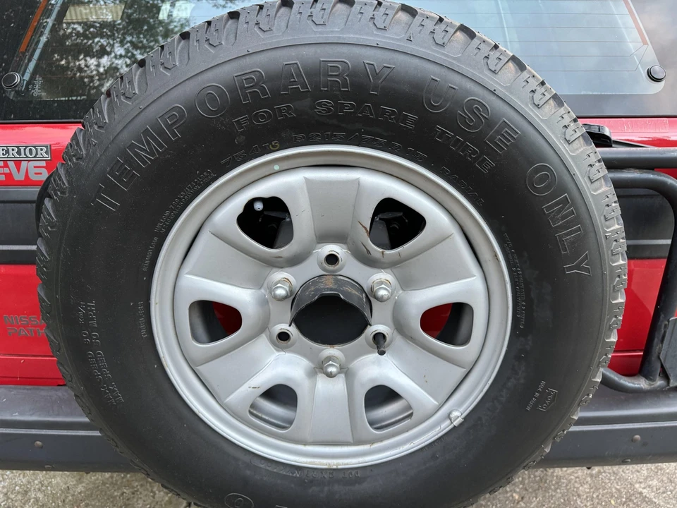 1991 Nissan Pathfinder 1st Gen - Image 28 of 31