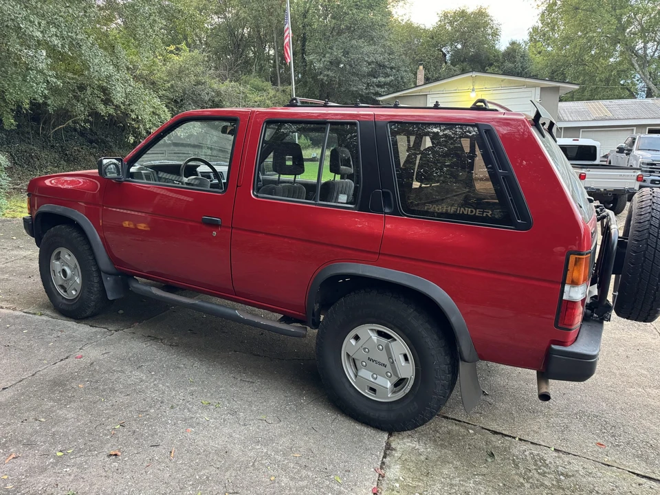 1991 Nissan Pathfinder 1st Gen - Image 8 of 31