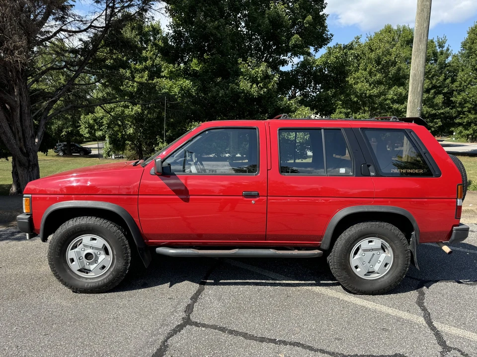 1991 Nissan Pathfinder 1st Gen - Image 5 of 31