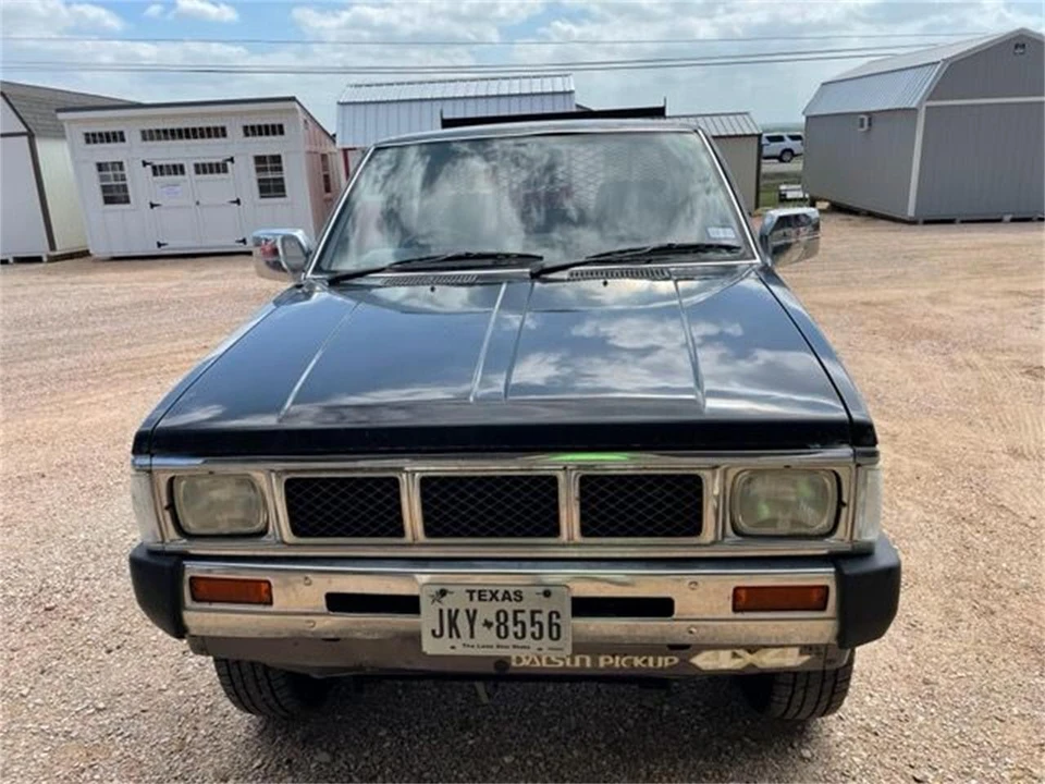 1991 Nissan Frontier - Image 15 of 19