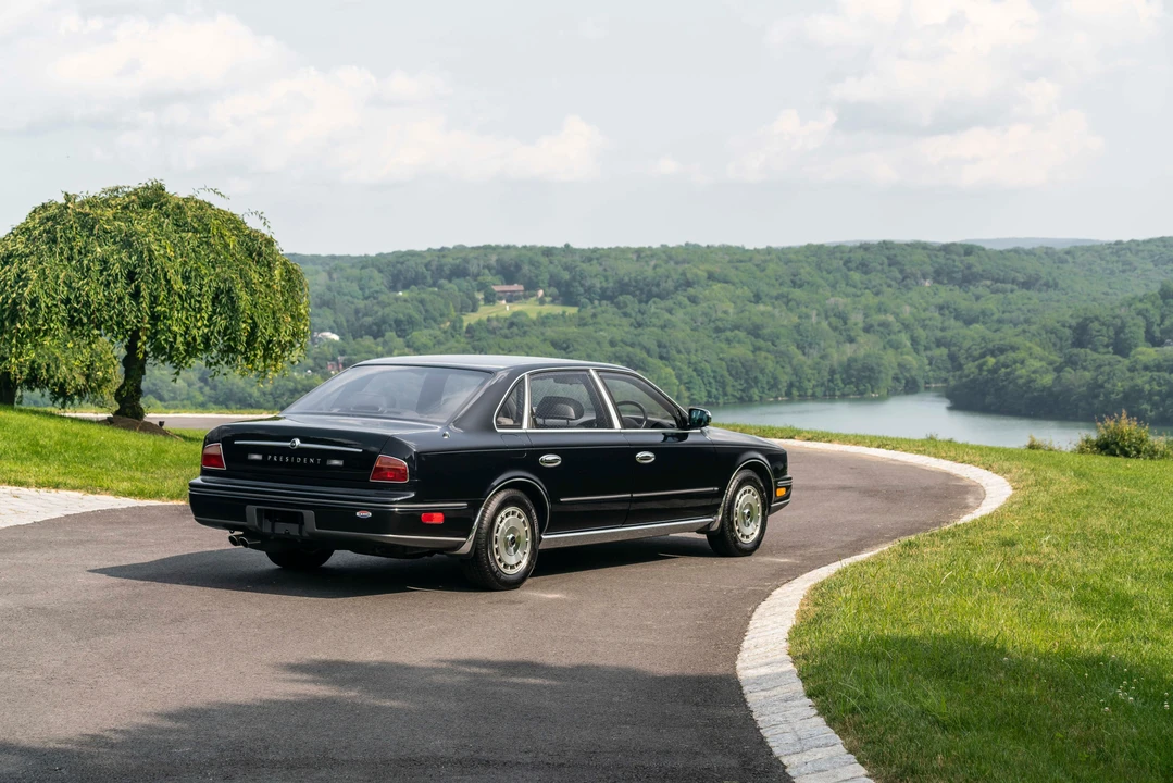 1991 Nissan President 3rd Gen - Image 27 of 31