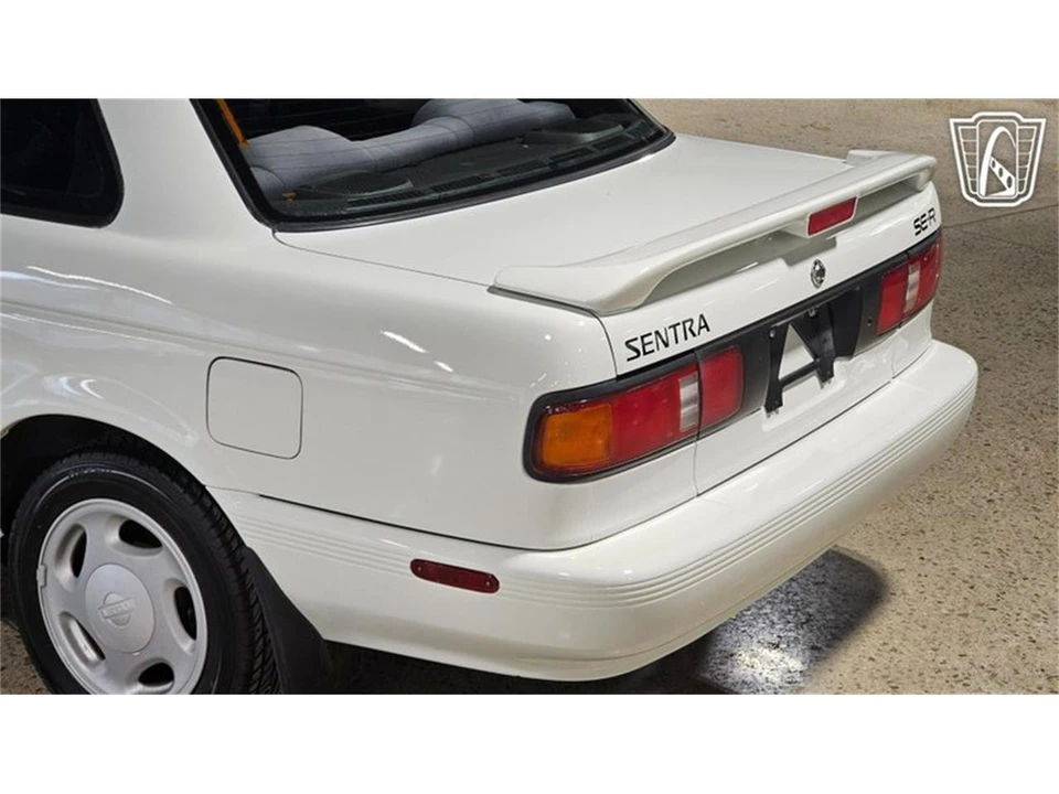 1991 Nissan Sentra 3rd Gen - Image 12 of 31