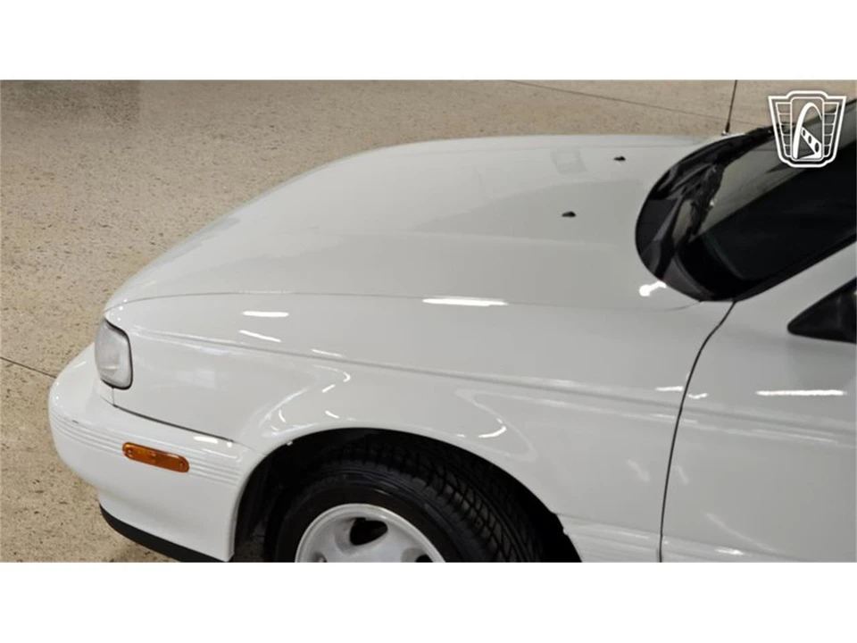 1991 Nissan Sentra 3rd Gen - Image 5 of 31