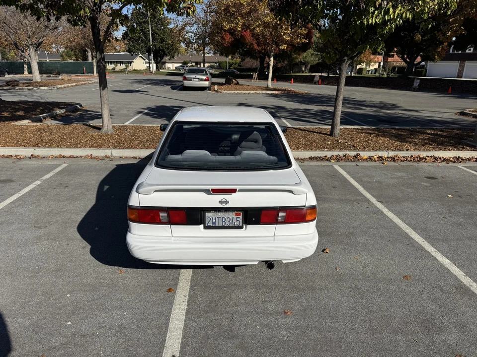 1991 Nissan Sentra 3rd Gen - Image 8 of 31