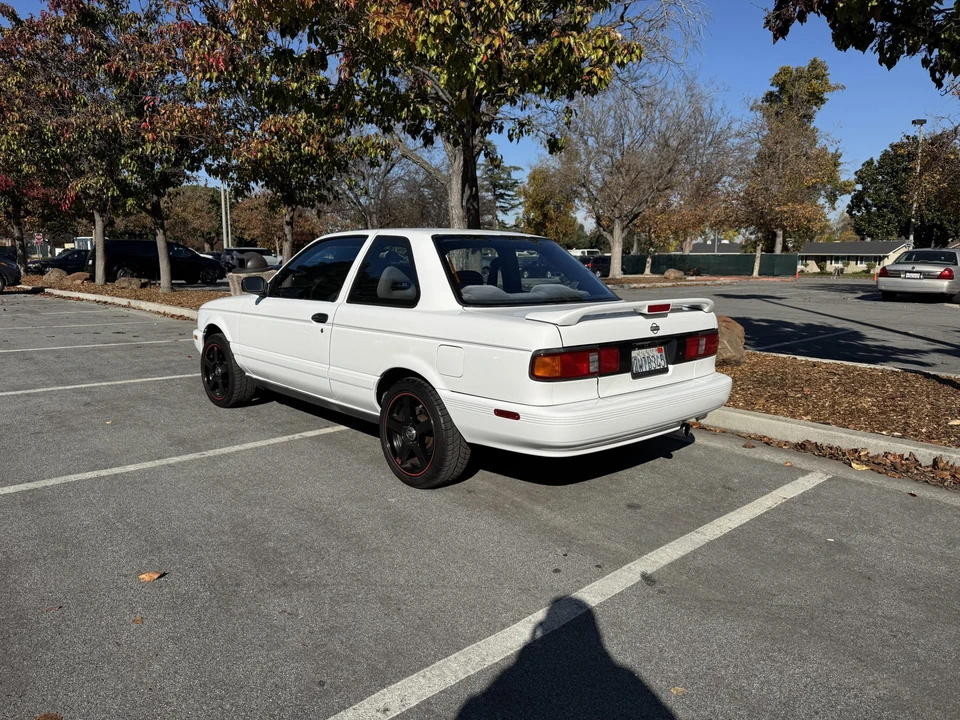 1991 Nissan Sentra 3rd Gen - Image 7 of 31