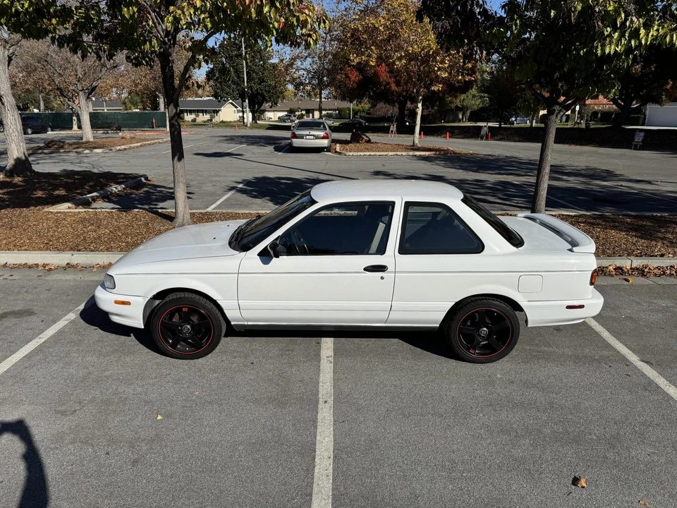 1991 Nissan Sentra 3rd Gen - Image 3 of 31