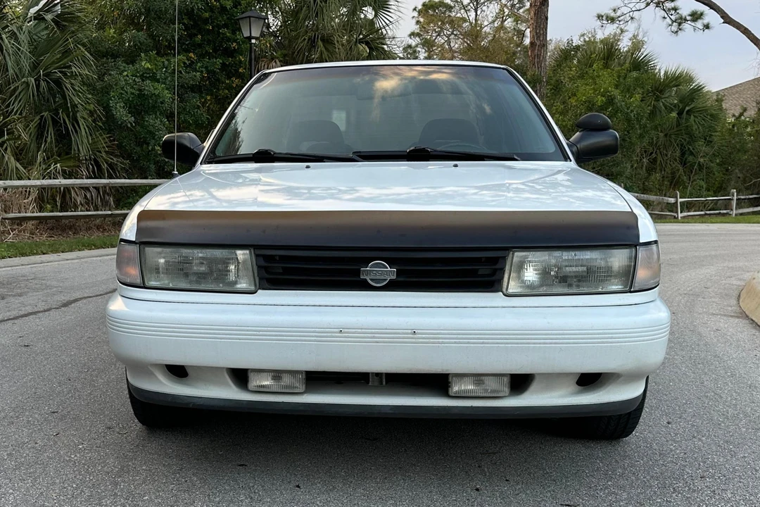 1991 Nissan Sentra 3rd Gen - Image 2 of 31