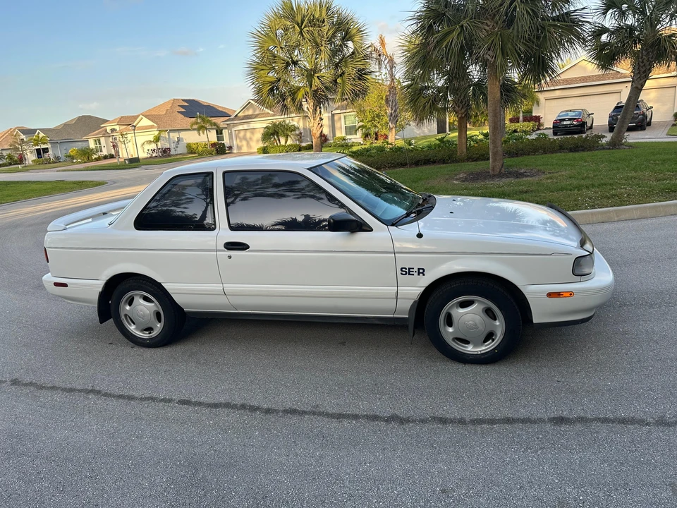 1991 Nissan Sentra 3rd Gen - Image 21 of 31