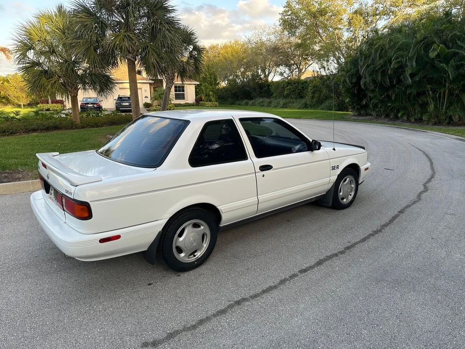 1991 Nissan Sentra 3rd Gen - Image 19 of 31