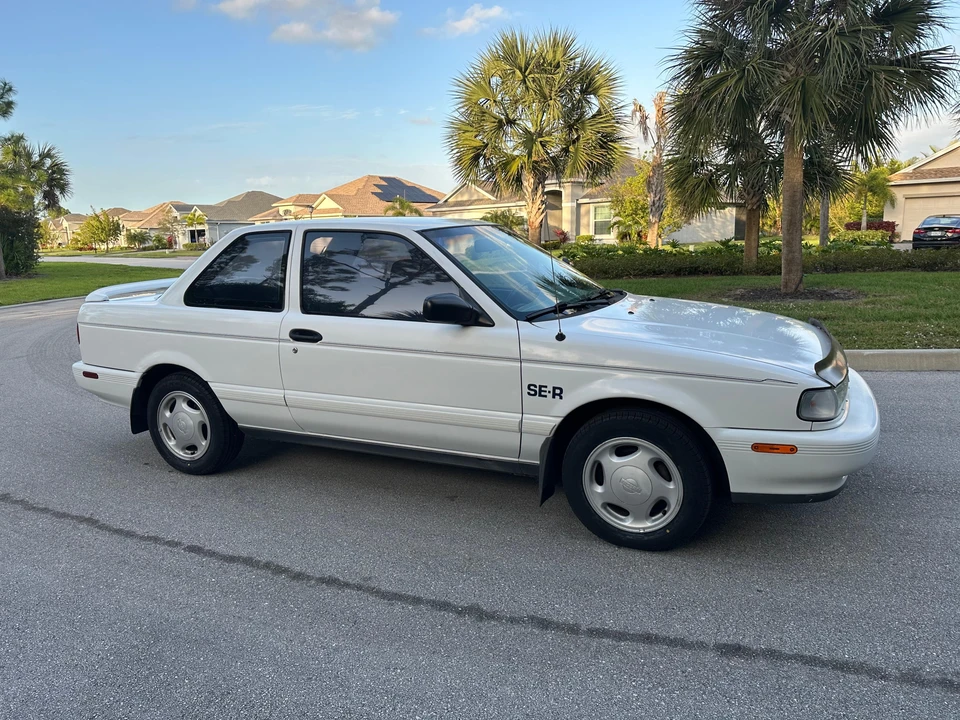1991 Nissan Sentra 3rd Gen - Image 25 of 31