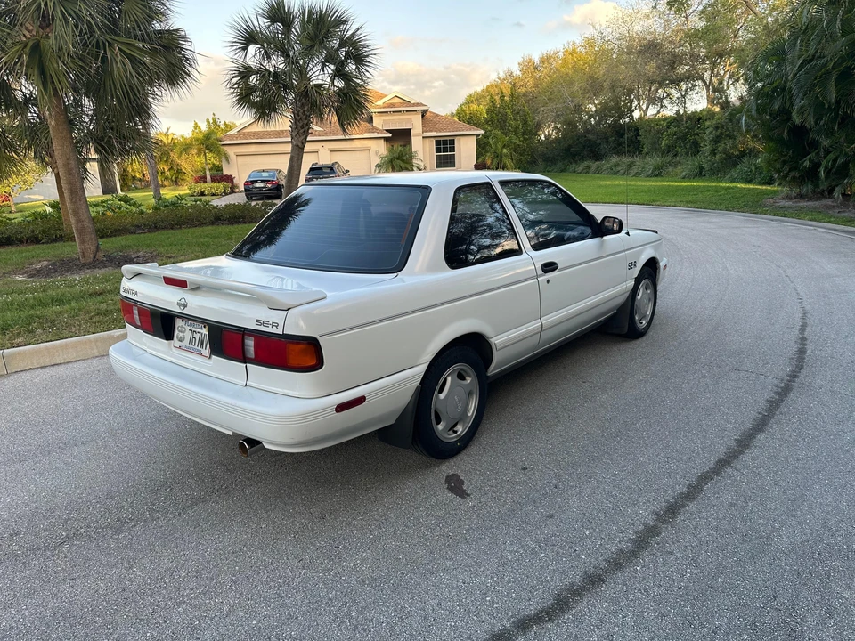 1991 Nissan Sentra 3rd Gen - Image 17 of 31