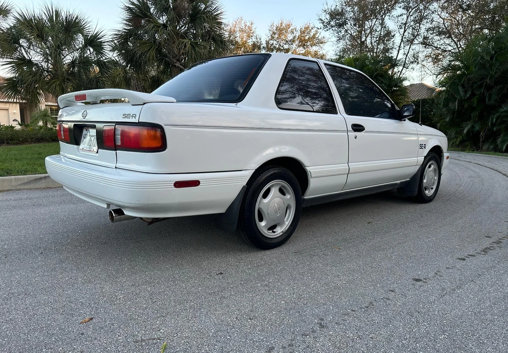 1991 Nissan Sentra 3rd Gen - Image 18 of 31