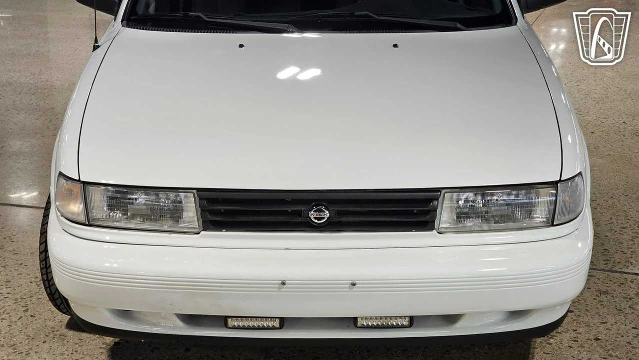 1991 Nissan Sentra 3rd Gen - Image 5 of 12