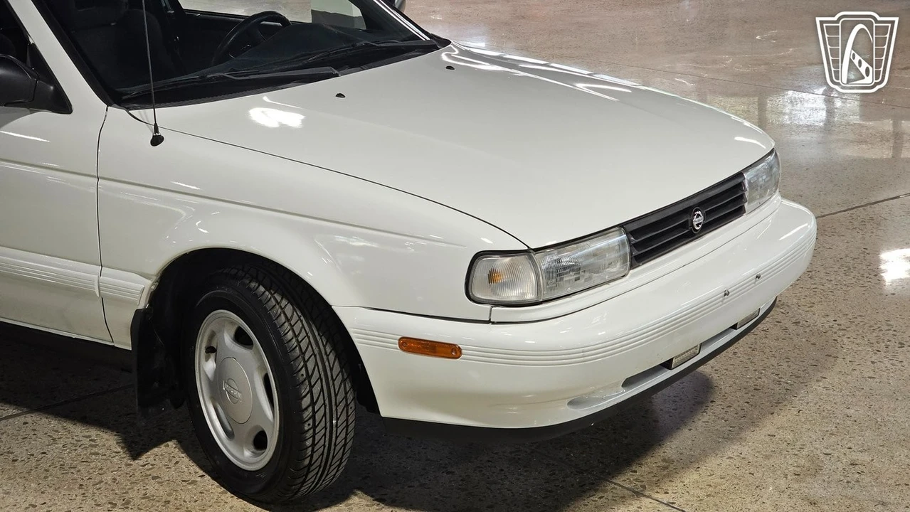 1991 Nissan Sentra 3rd Gen - Image 3 of 12