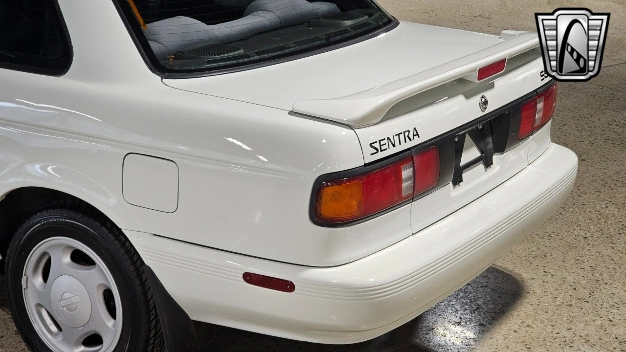 1991 Nissan Sentra 3rd Gen - Image 9 of 12