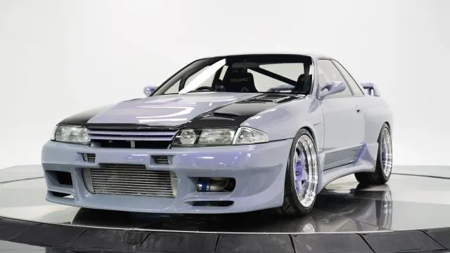1991 Nissan Skyline GT-R BNR32