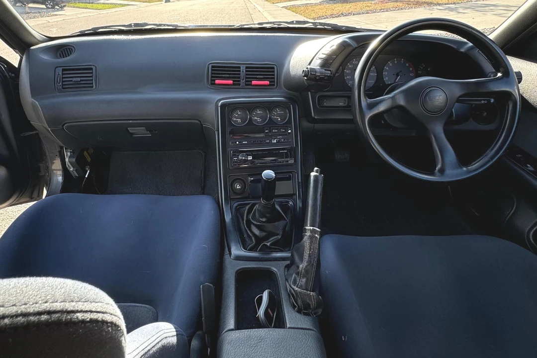 1991 Nissan R32 Skyline GT-R 8th Gen - Image 20 of 31