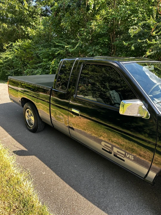 1991 Nissan Sentra - Image 15 of 31