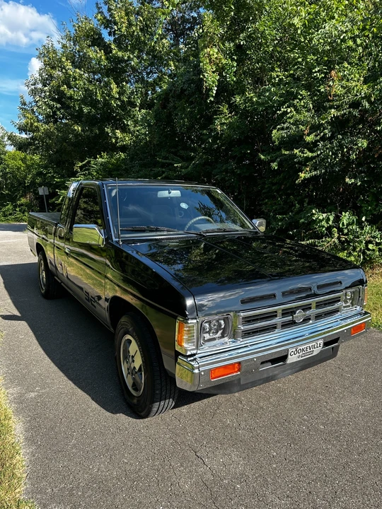 1991 Nissan Sentra - Image 14 of 31