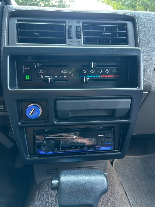 1991 Nissan Sentra - Image 30 of 31