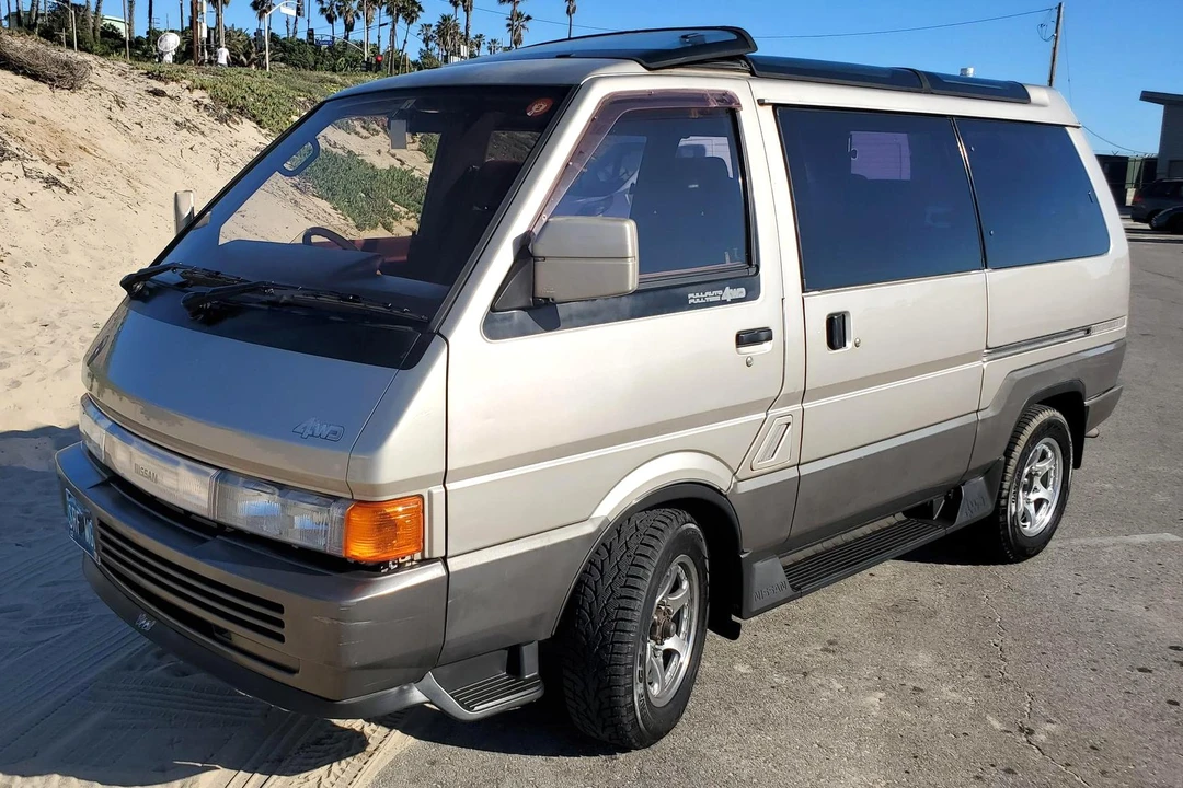 1991 Nissan Vanette 2nd Gen - Image 11 of 31
