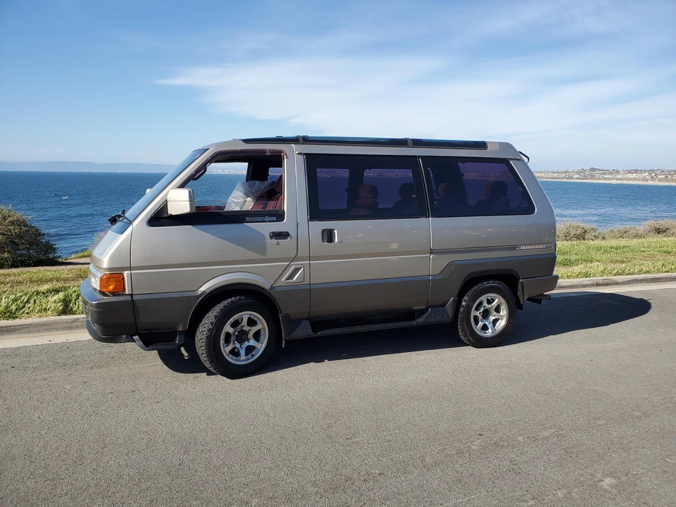 1991 Nissan Vanette 2nd Gen - Image 15 of 31