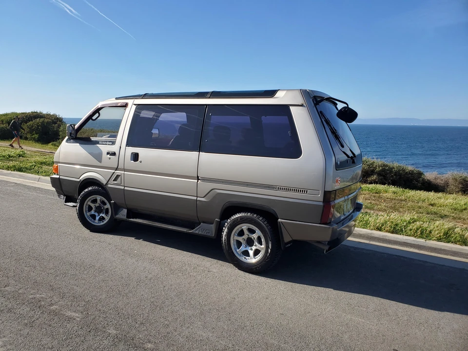 1991 Nissan Vanette 2nd Gen - Image 20 of 31