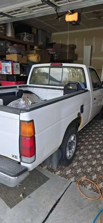 1991 Nissan Frontier - Image 2 of 11
