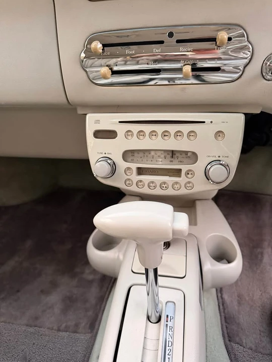 1991 Nissan Figaro - Image 20 of 21