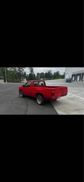 1991 Nissan Frontier - Image 5 of 5