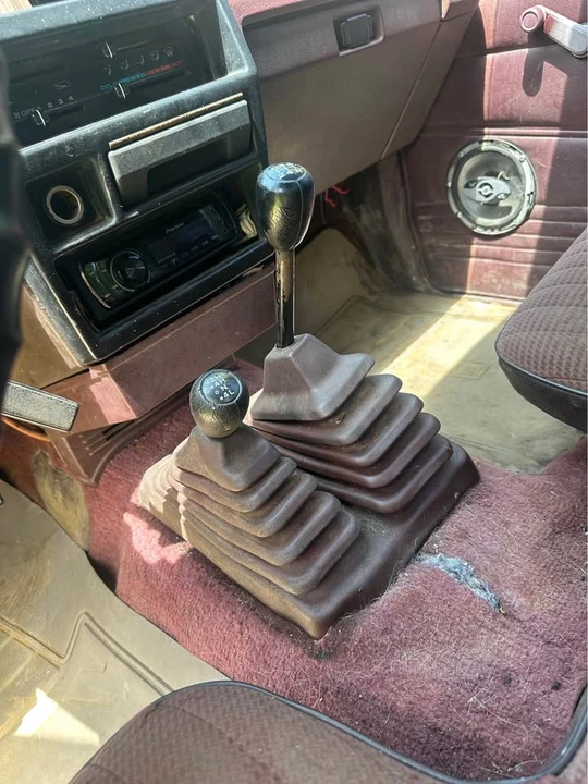 1991 Nissan Frontier - Image 10 of 10