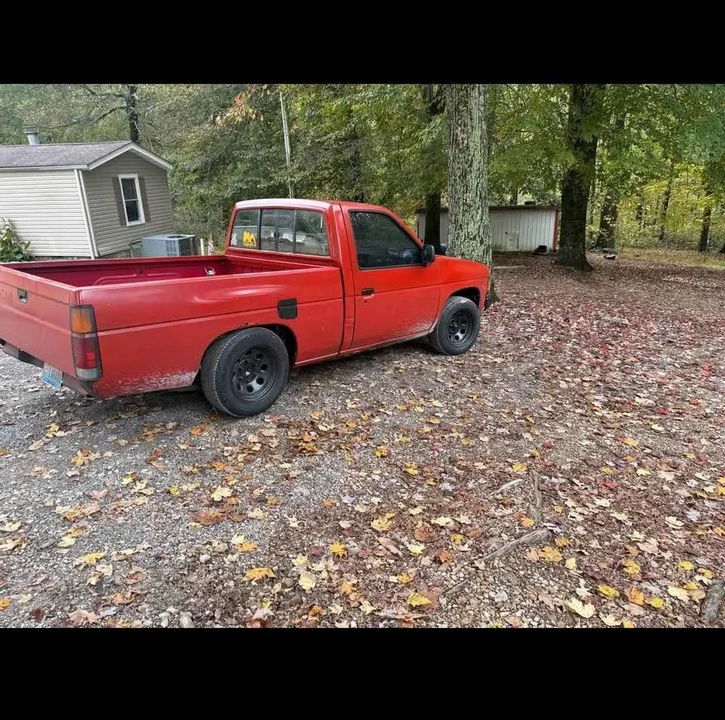 1991 Nissan Frontier - Image 4 of 7